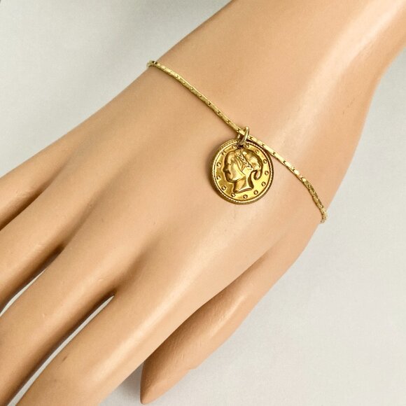 Vintage French Italian Coin Charm Bracelet Gold Plated Wire France Italy Lady - Picture 8 of 10